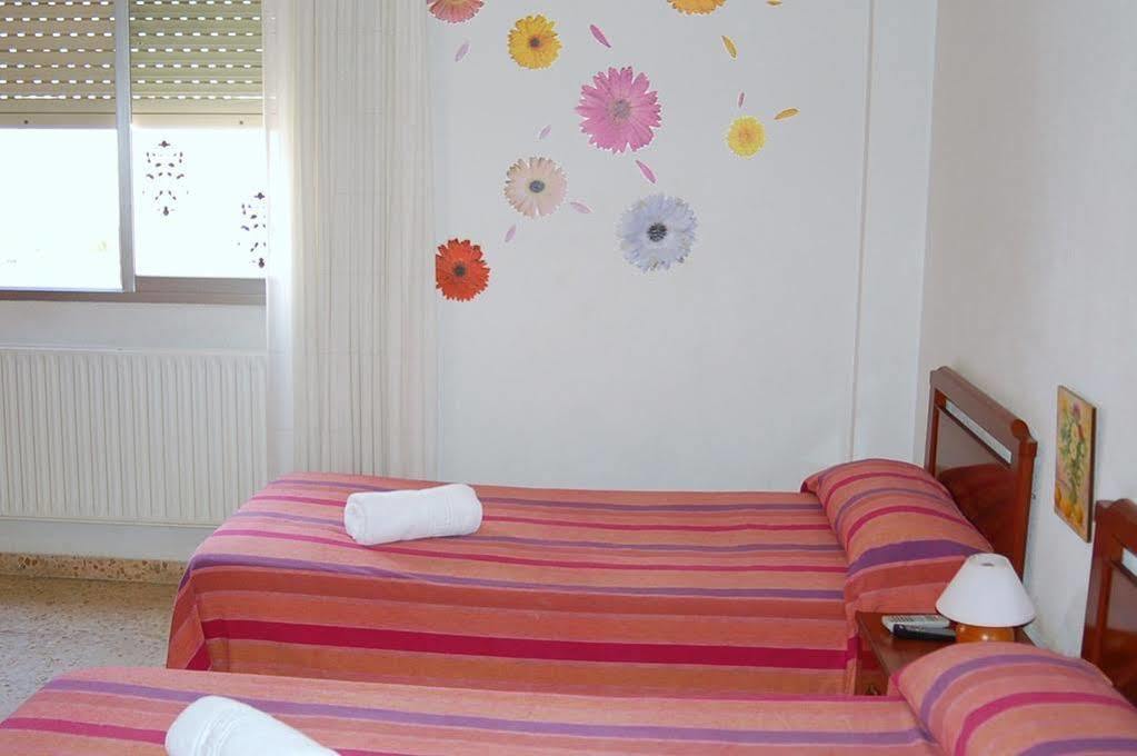 Pension Cinco Villas Logrono Bagian luar foto